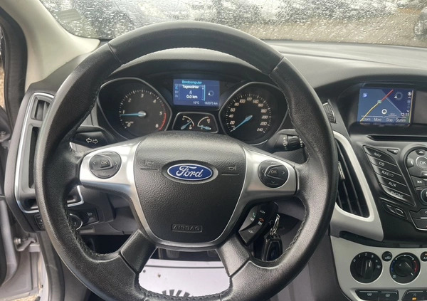 Ford Focus cena 25900 przebieg: 182000, rok produkcji 2012 z Lębork małe 497